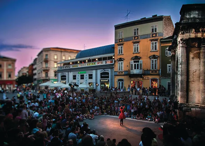 Lejlighed 2 Bedroom Lovely In